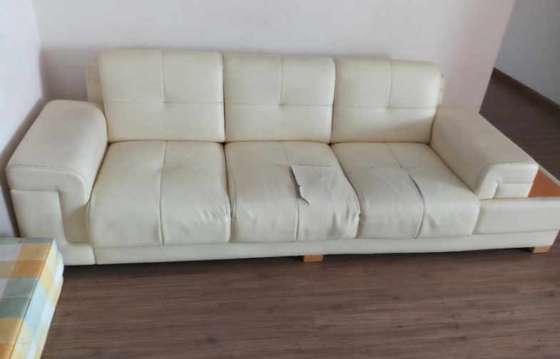 ghế sofa chất liệu giả da thường bị rách