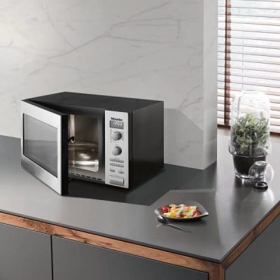 Lò Vi Sóng Kèm Nướng Miele M 6012 SC