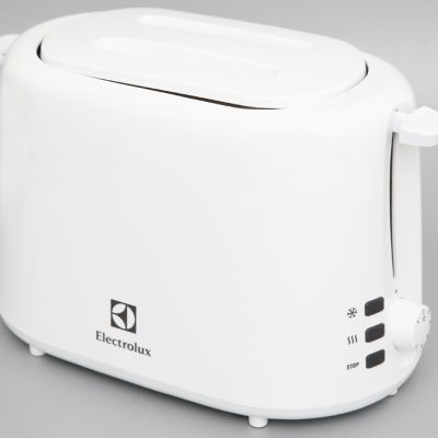 Máy nướng bánh mì ELECTROLUX ETS1303W