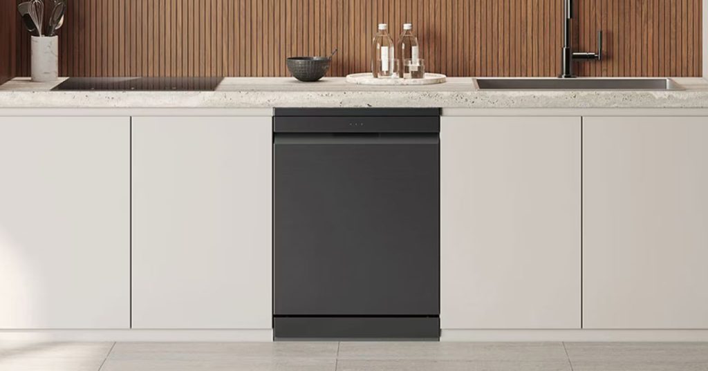 j BPdl9E 1024x537 - M&aacute;y rửa b&aacute;t độc lập LG QuadWash&trade; 60 cm LDN14BLA5